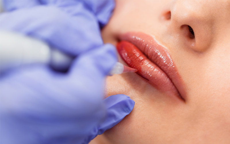 Semi Permanent Makeup Lips